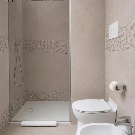 Ad Maiora Elegant